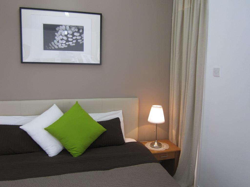 Downtown Living By 'Flats Nicosia' Apartment Bagian luar foto